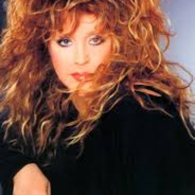 Pozovi menya s soboy – Alla Pugacheva