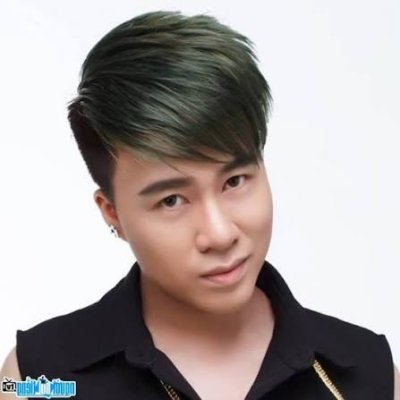 Cao Tùng Anh