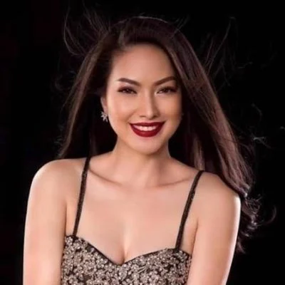 Hồ Hoàng Yến