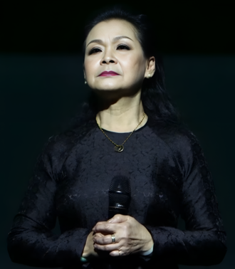 Khánh Ly (trước 75)