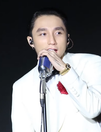 Sơn Tùng M-TP